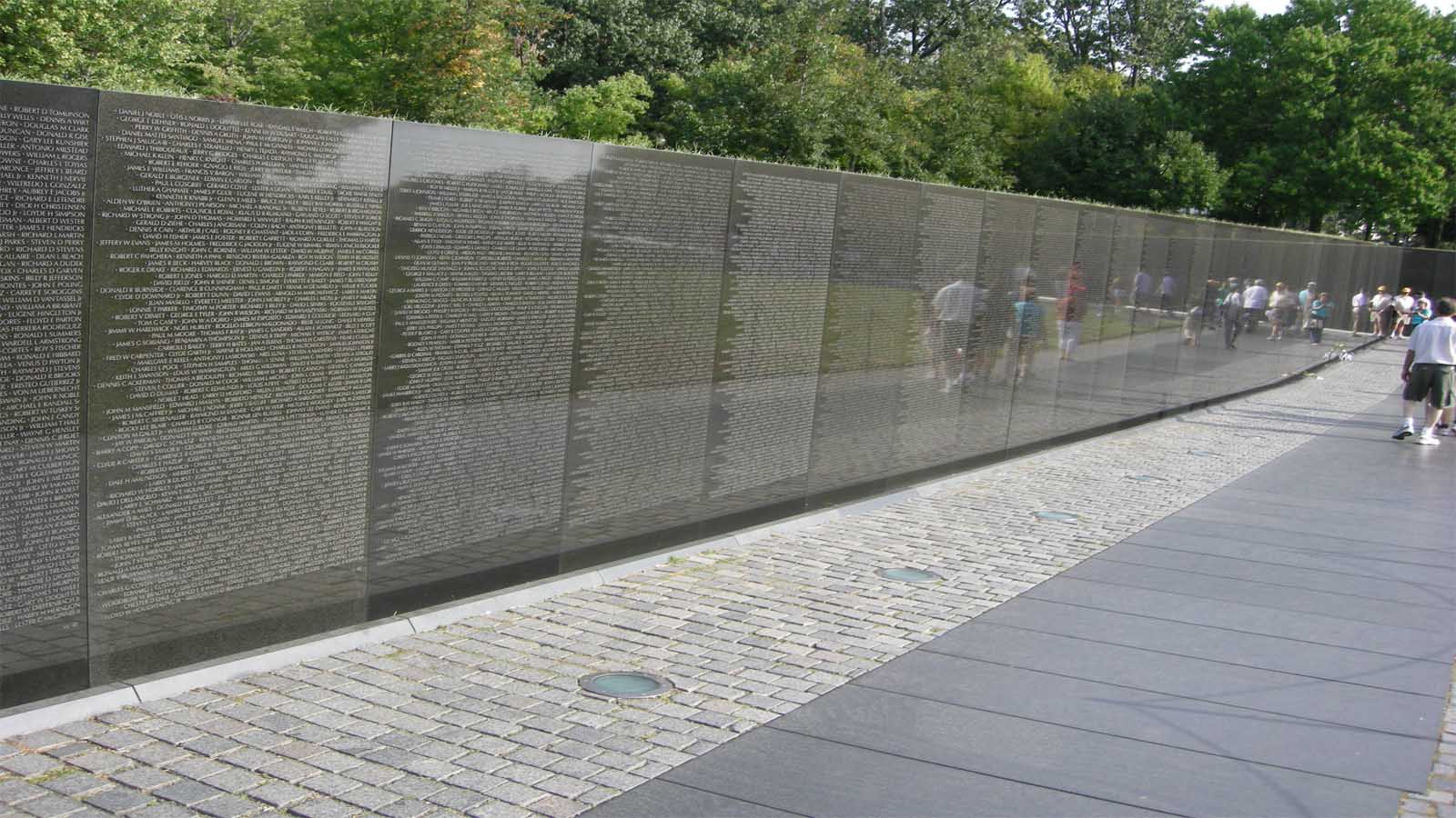Vietnam Memorial Maya Lin