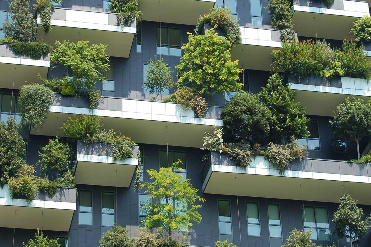 Bosque Vertical de Milán: Innovación y reforestación urbana Bosque Vertical de Milán: Innovación y reforestación urbana